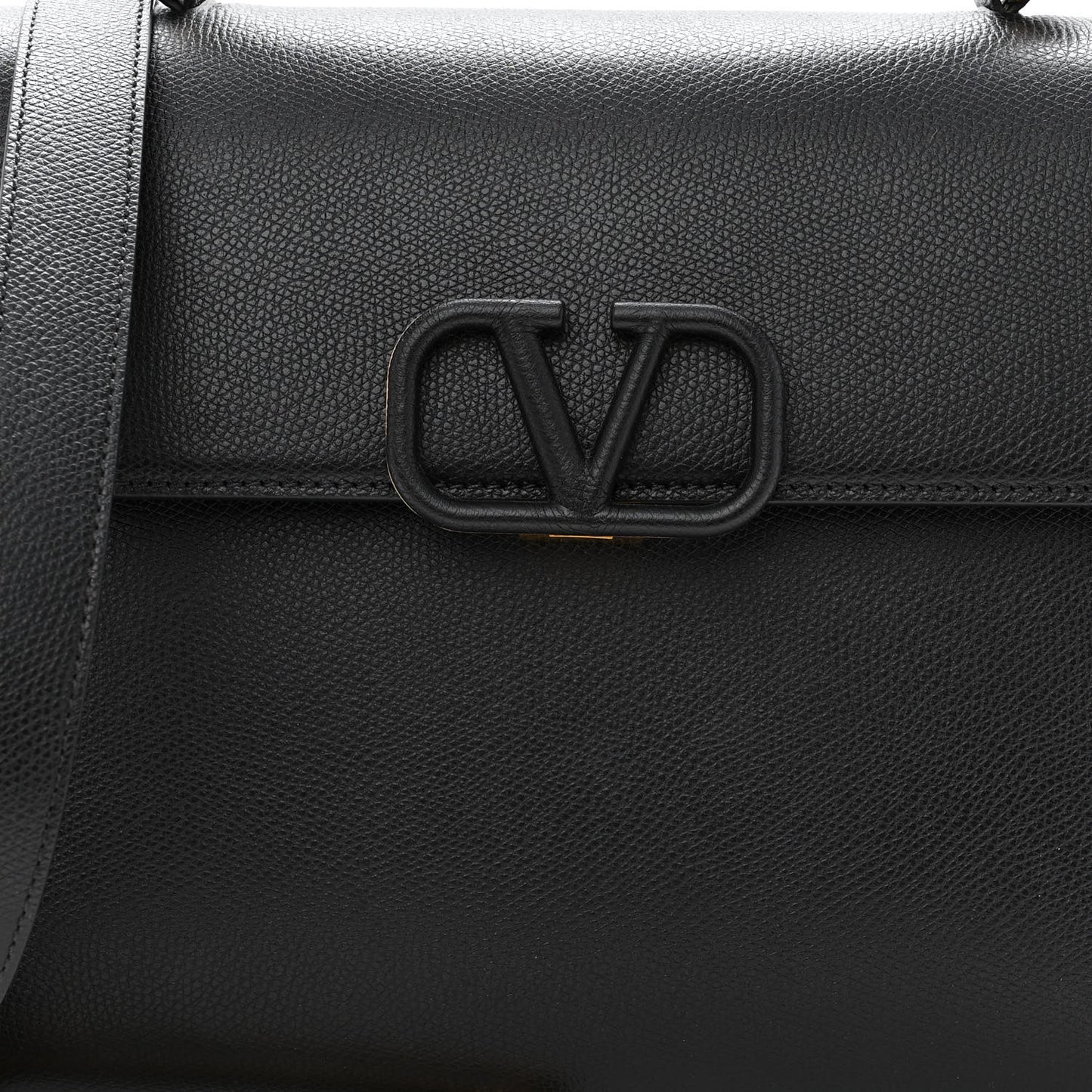 Grainy Calfskin Medium VSling Top Handle Bag Black