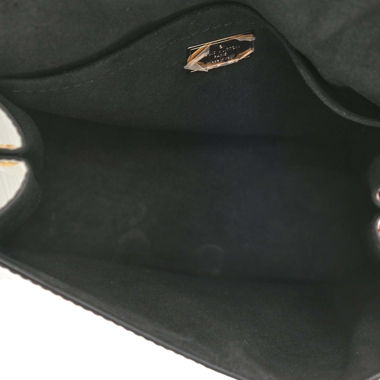 Louis Vuitton Vernis Epi Monogram Spring Street Black 5 of 10