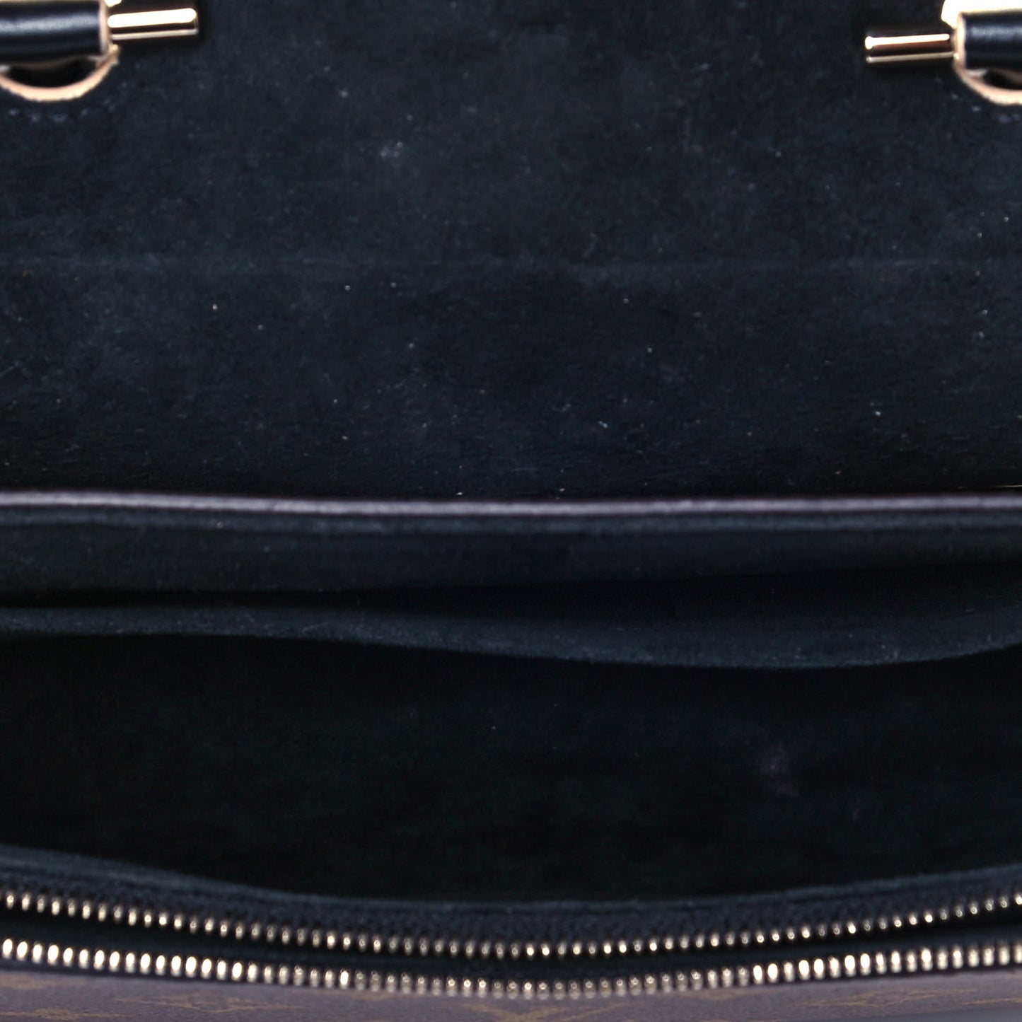 Monogram Chain It Black