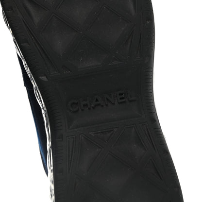Chanel Suede Calfskin Velvet Grosgrain CC Sneakers 40 Navy Blue Black 6 of 8
