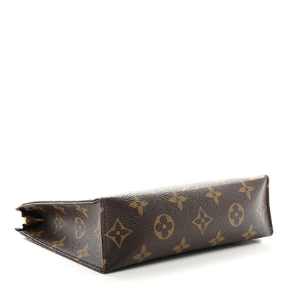 Louis Vuitton Monogram Toiletry Pouch 19 4 of 7