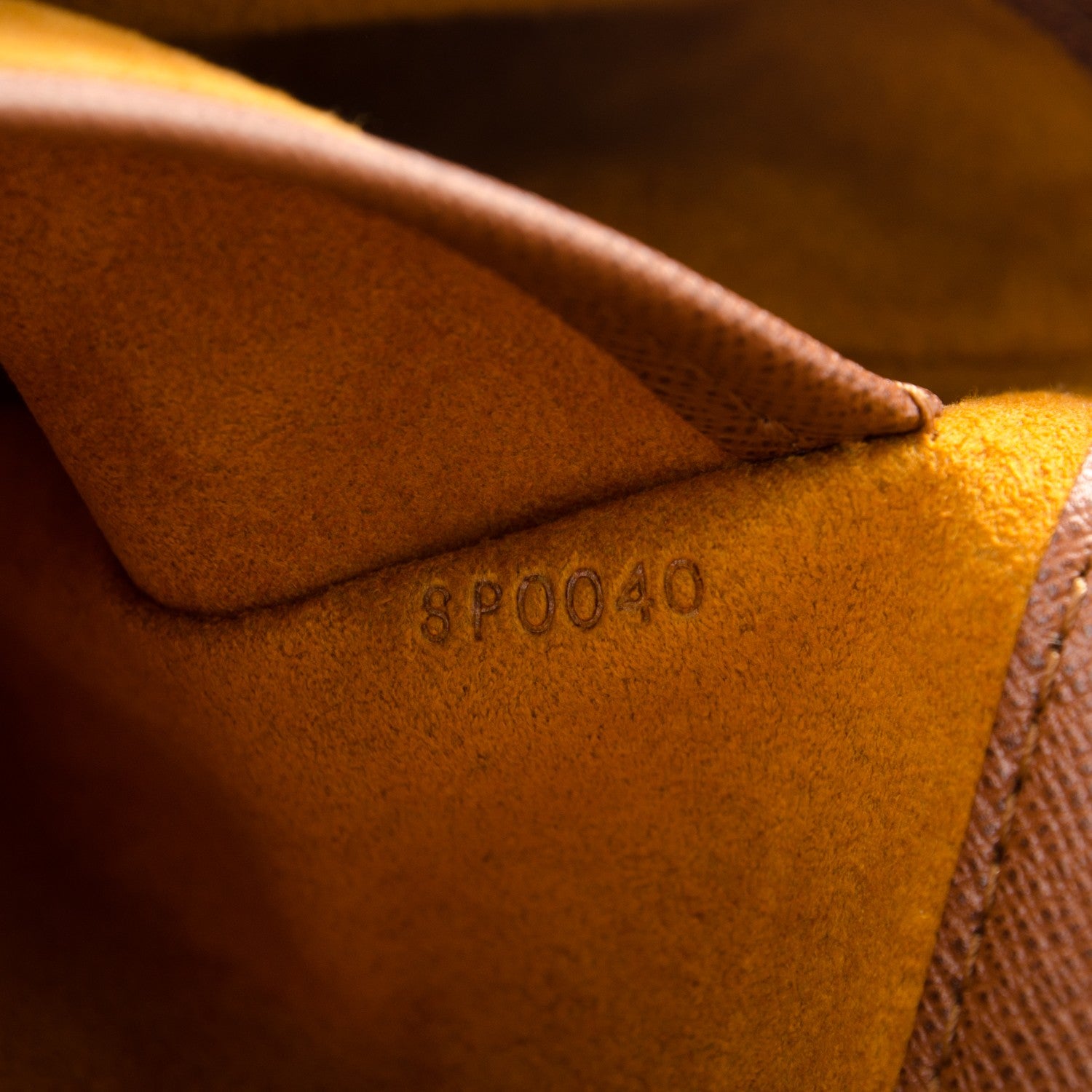 Louis Vuitton Monogram Musette Tango 8 of 8