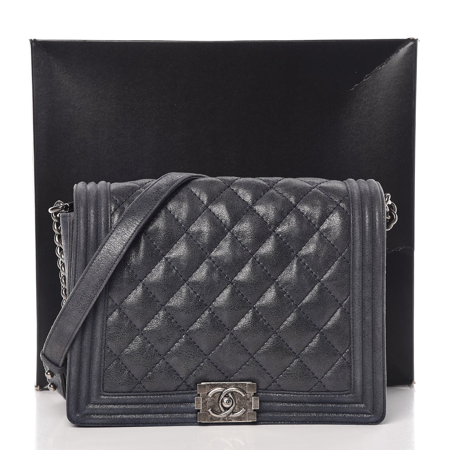 Goatskin Quilted Medium Gentle Boy Flap Navy Blue
