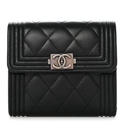 Chanel Caviar Quilted Compact Boy Wallet Black 1 of 10