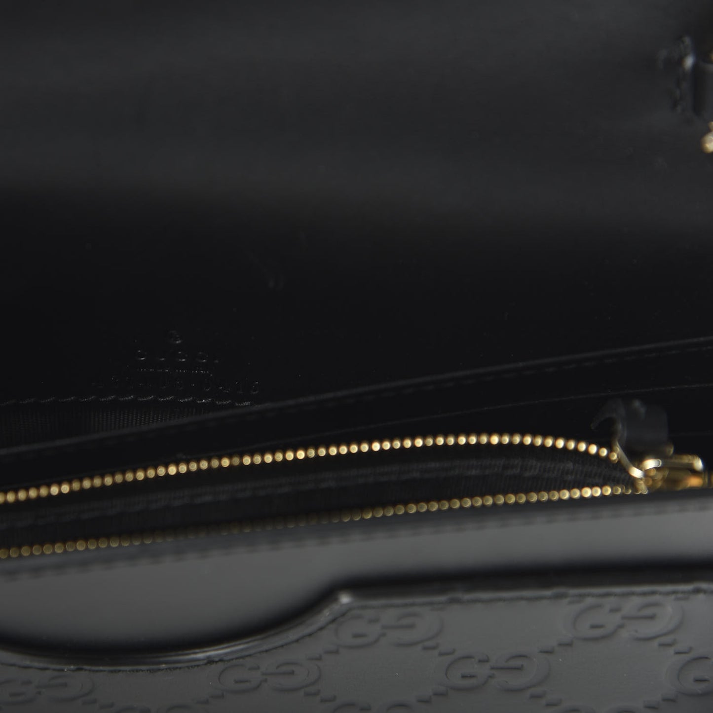 Guccissima Signature Bowy Chain Wallet Black