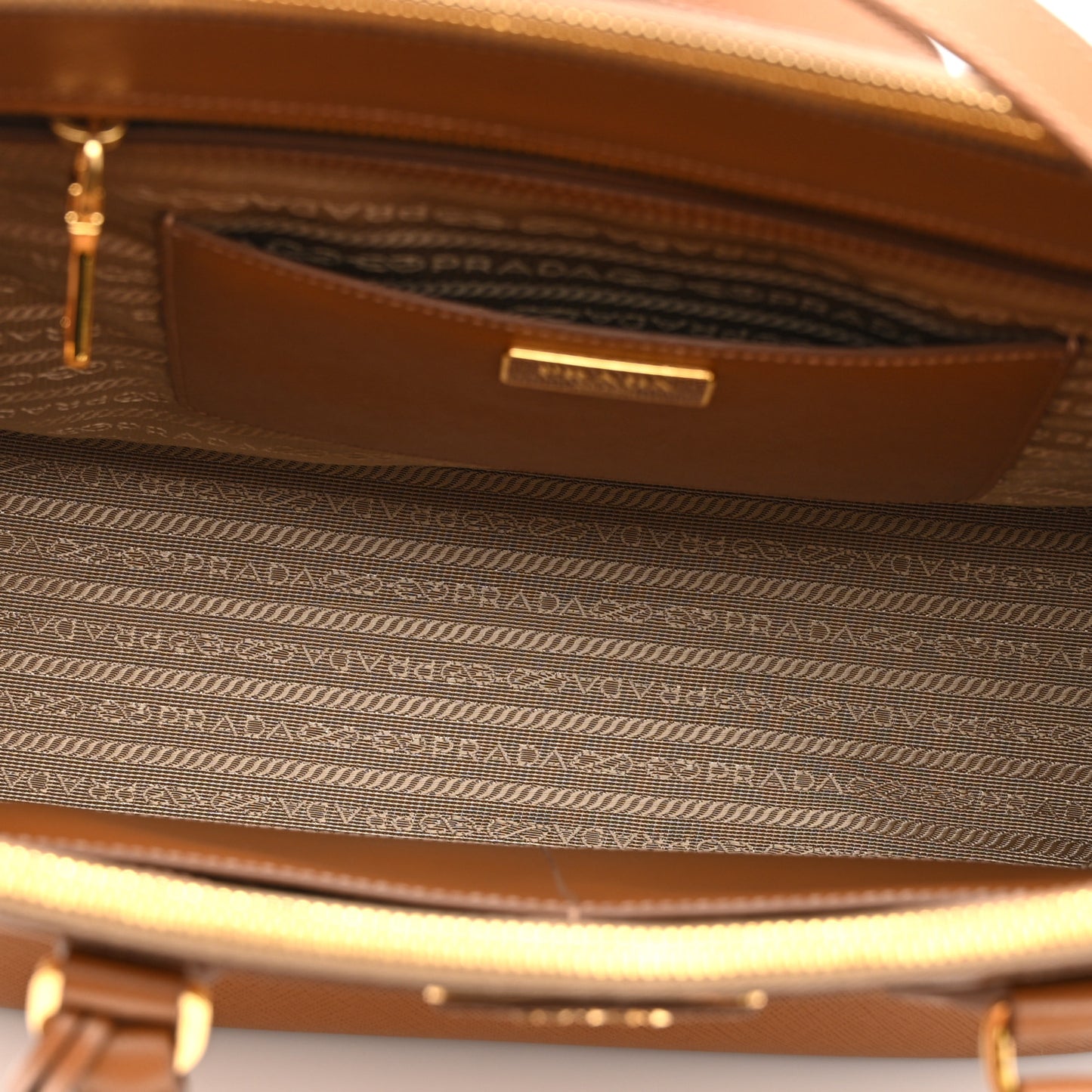 Saffiano Lux Large Galleria Double Zip Tote Caramel