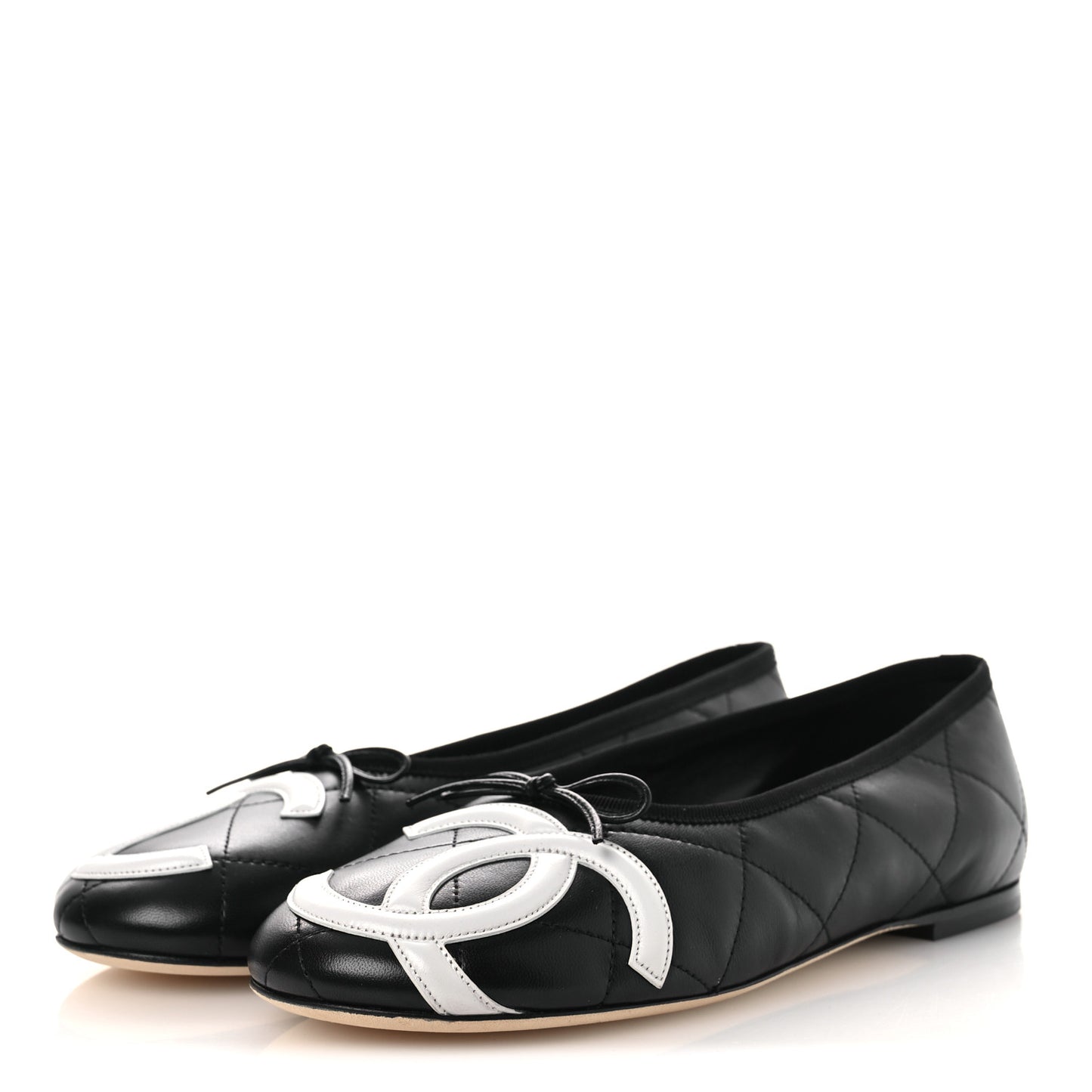 Lambskin Quilted CC Cambon Ballet Flats 41 Black White