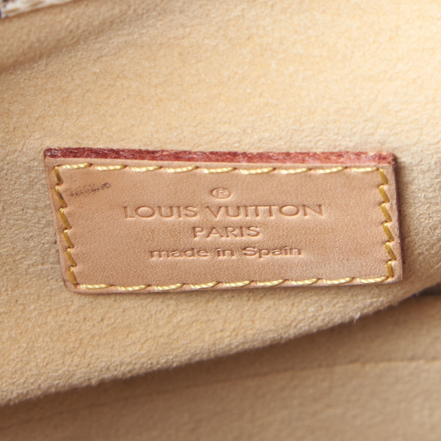 Louis Vuitton Damier Azur Artsy MM 7 of 9