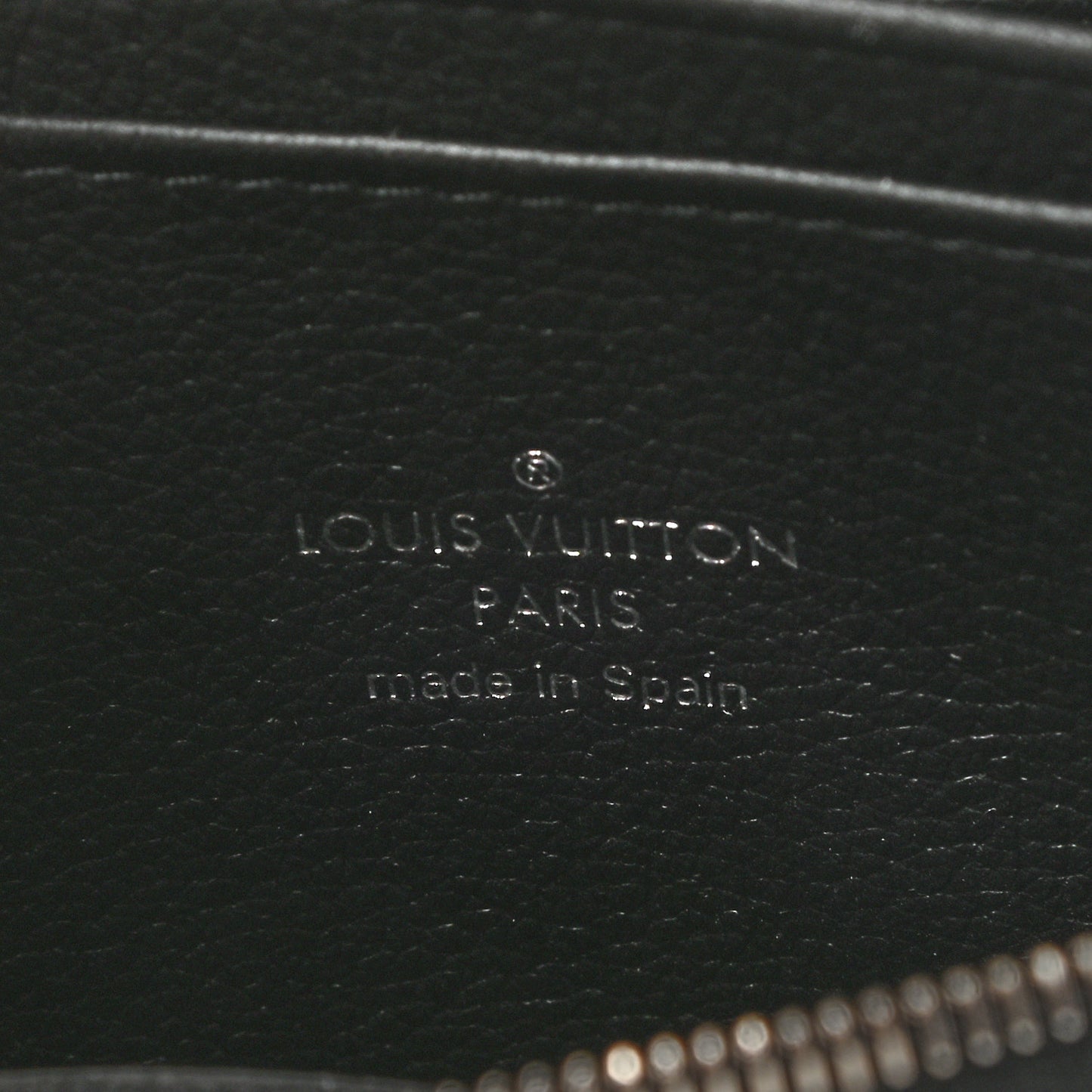 Calfskin Lockme Zippy Coin Purse Black