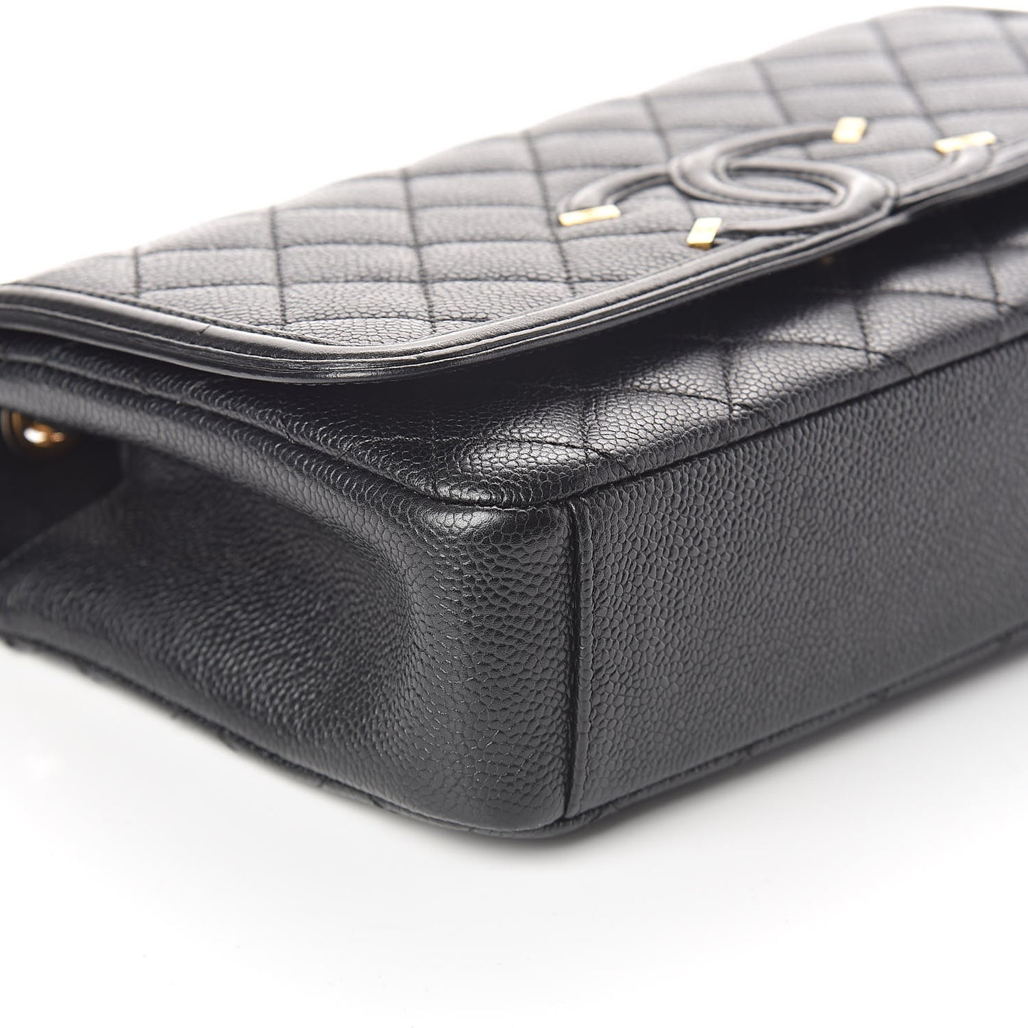Caviar Quilted Medium CC Filigree Flap Black