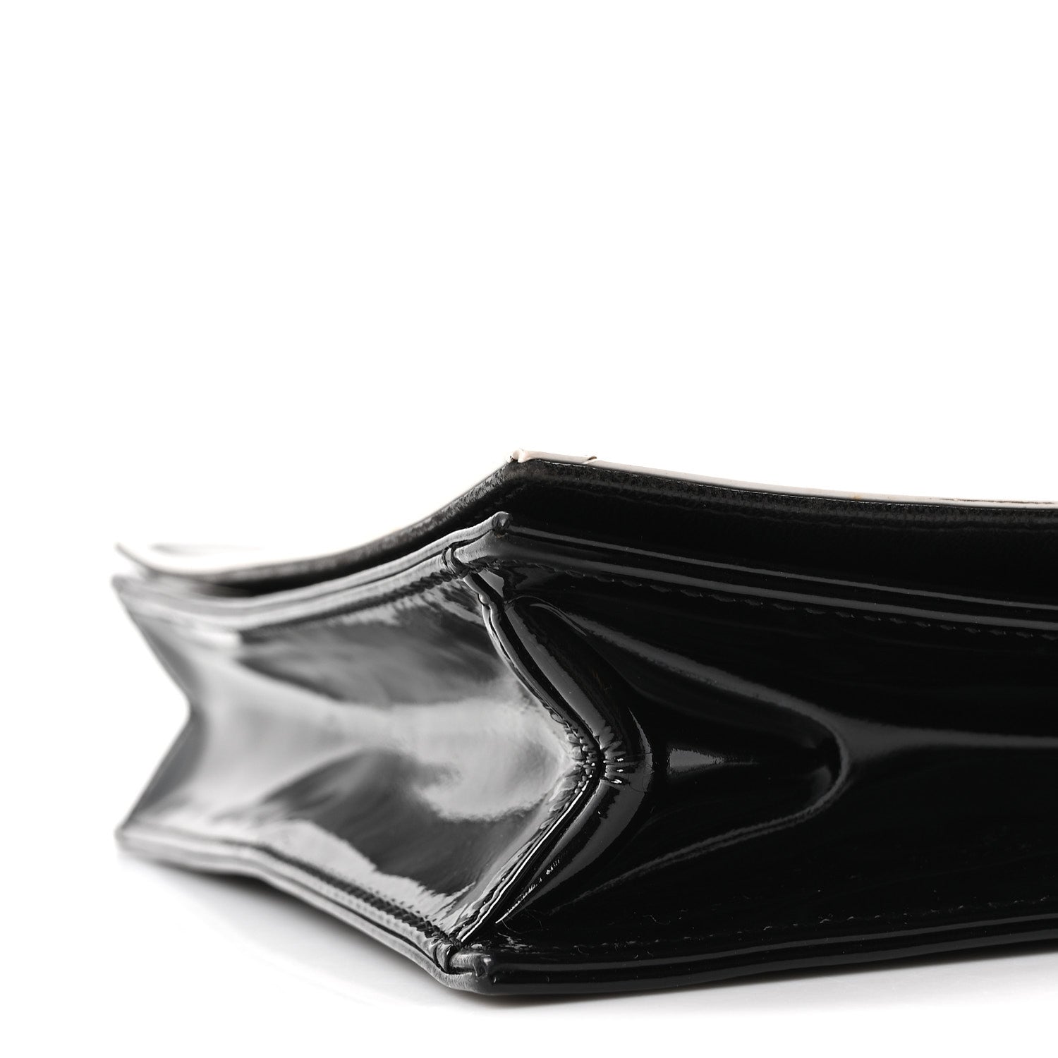 Chanel Patent Just a Drop of N°5 Comic Coco Clutch 10 of 10