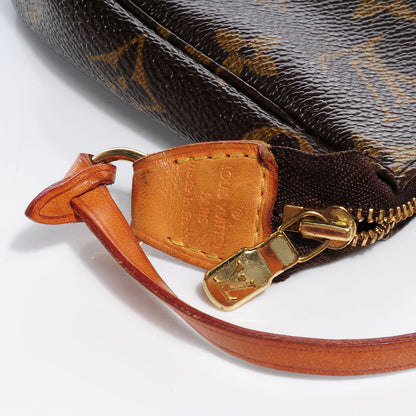 Louis Vuitton Monogram Accessories Pochette 5 of 7