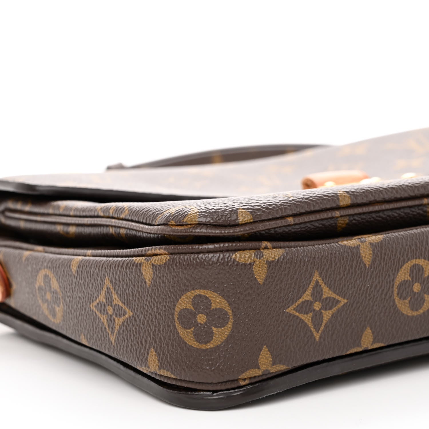 Louis Vuitton Monogram Pochette Metis 10 of 15