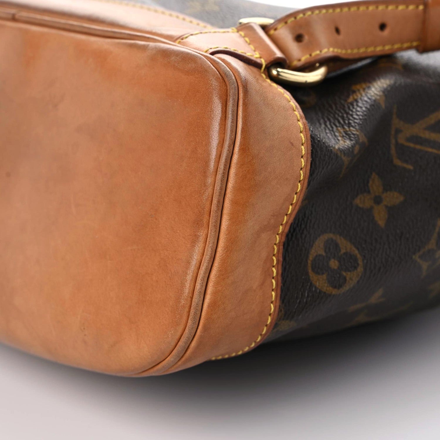 Louis Vuitton Monogram Montsouris MM Backpack 10 of 32