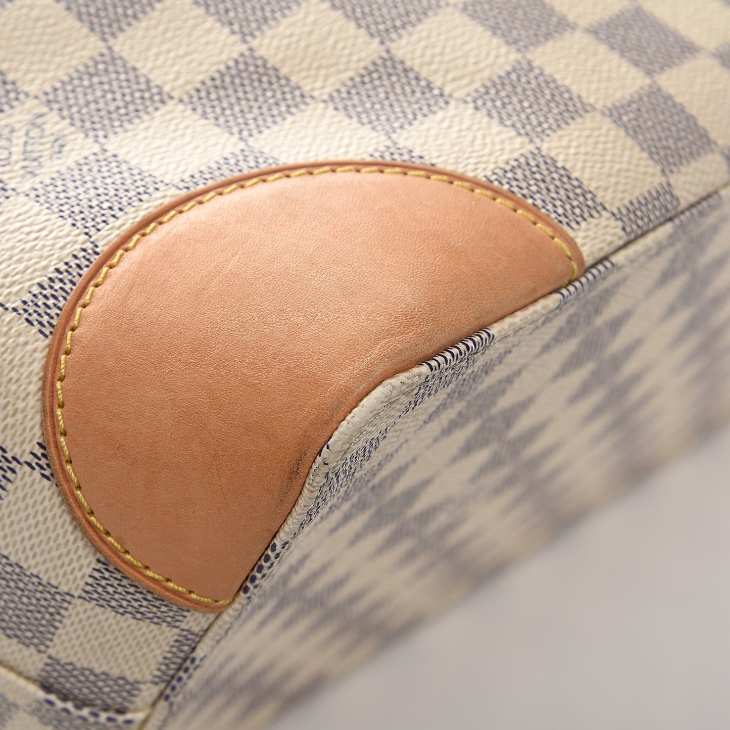 Damier Azur Hampstead MM