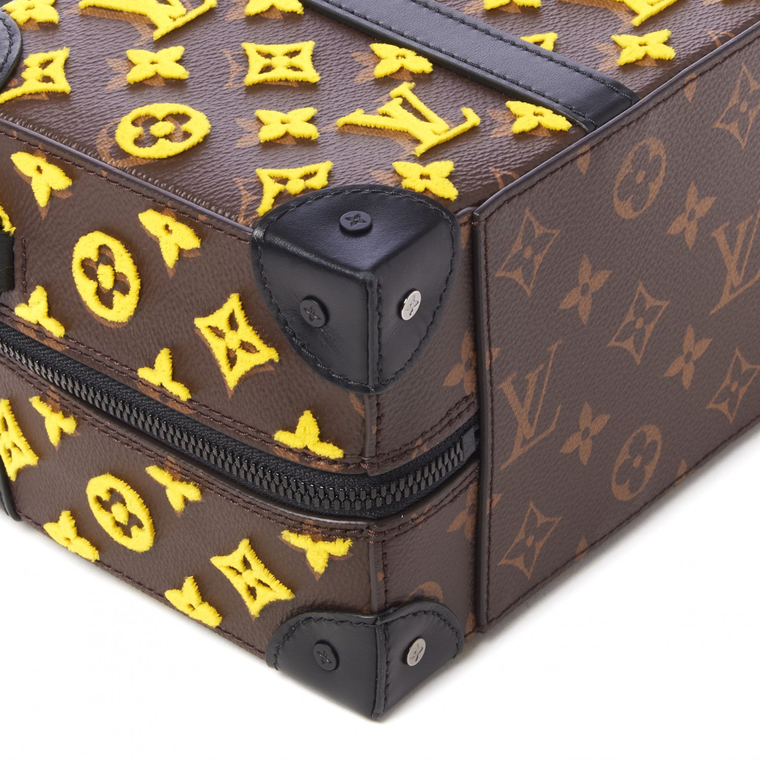 Louis Vuitton Monogram Tuffetage Speedy Trunk Jaune 6 of 7