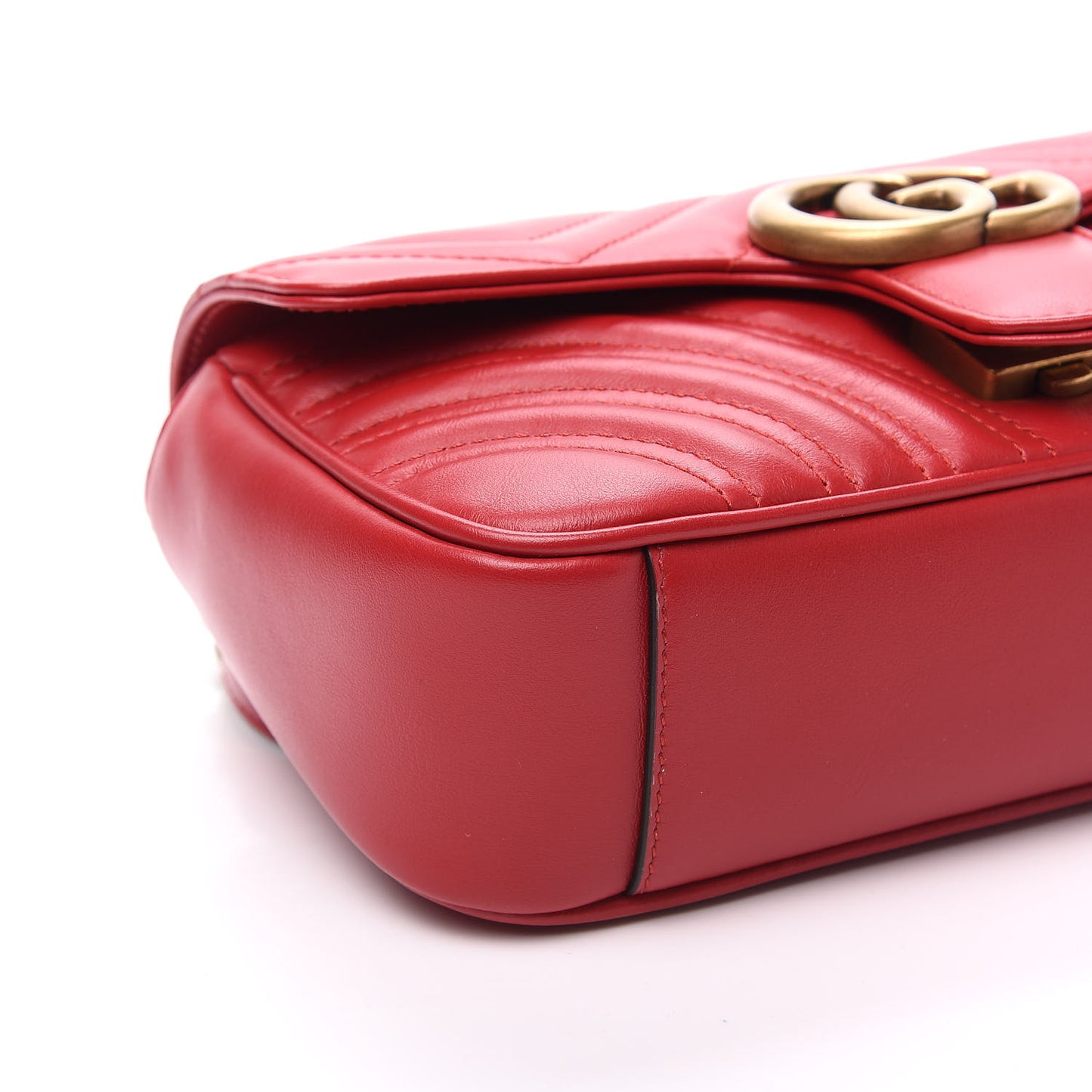 Calfskin Matelasse Mini GG Marmont Shoulder Bag Hibiscus Red