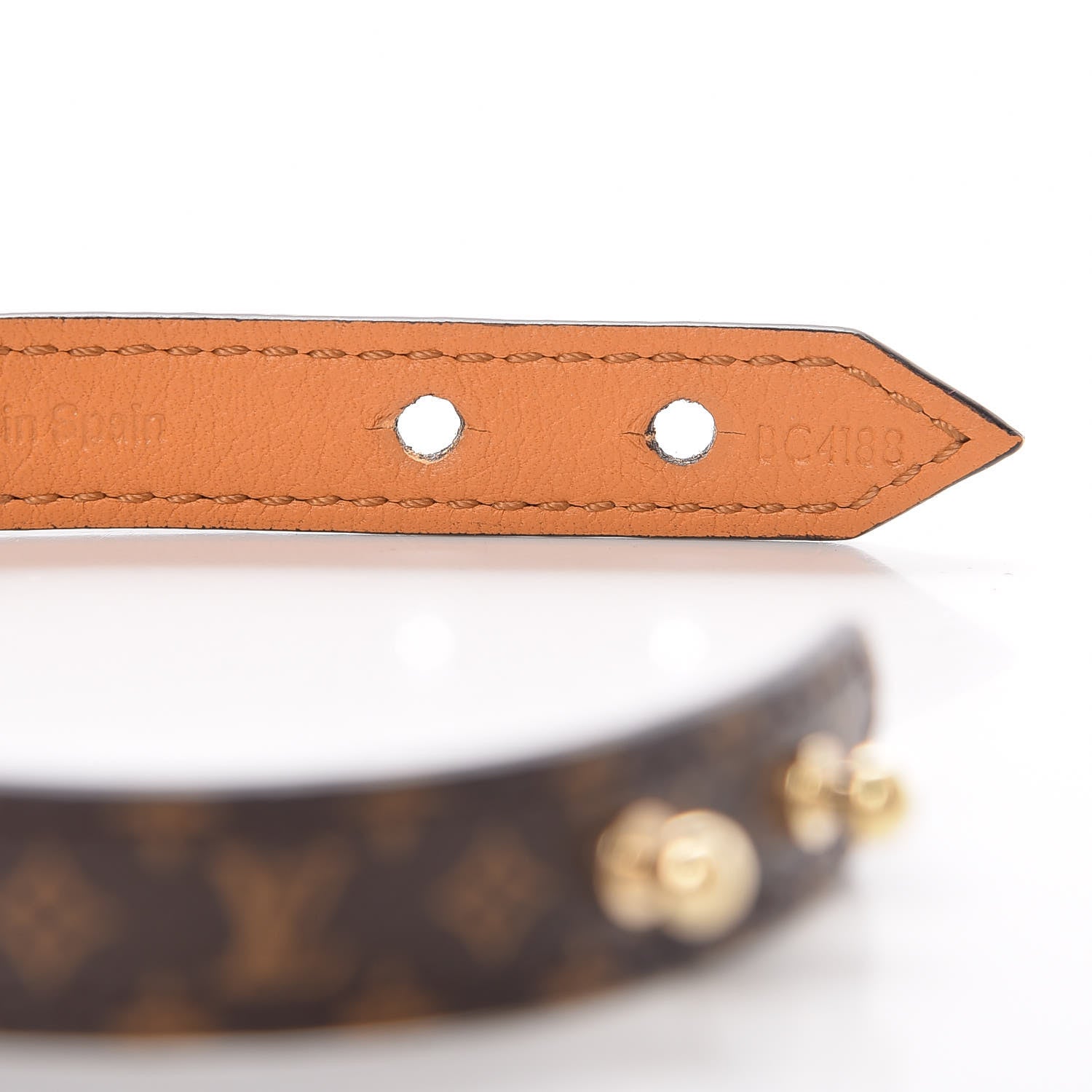 Louis Vuitton Monogram Essential V Bracelet 19 5 of 8