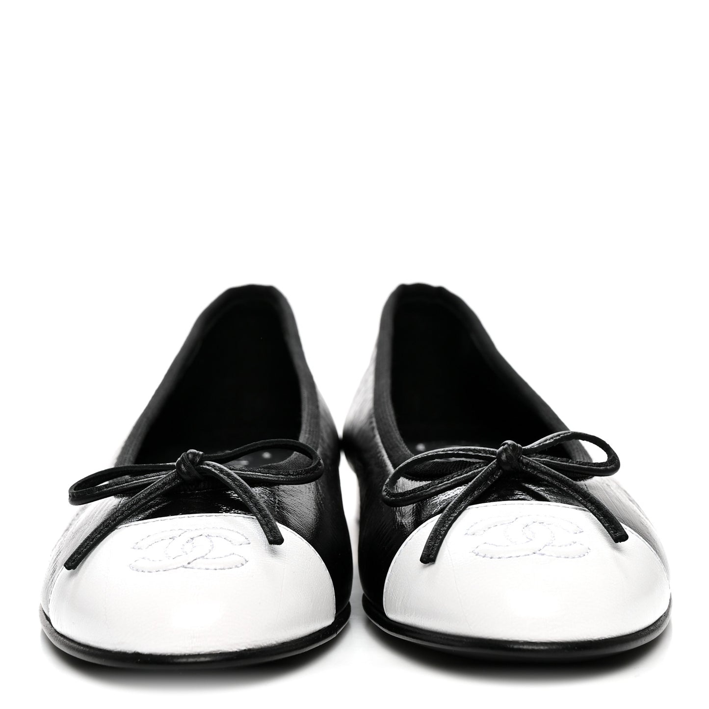 Crumpled Shiny Lambskin Cap Toe CC Ballerina Flats 36.5 Black White