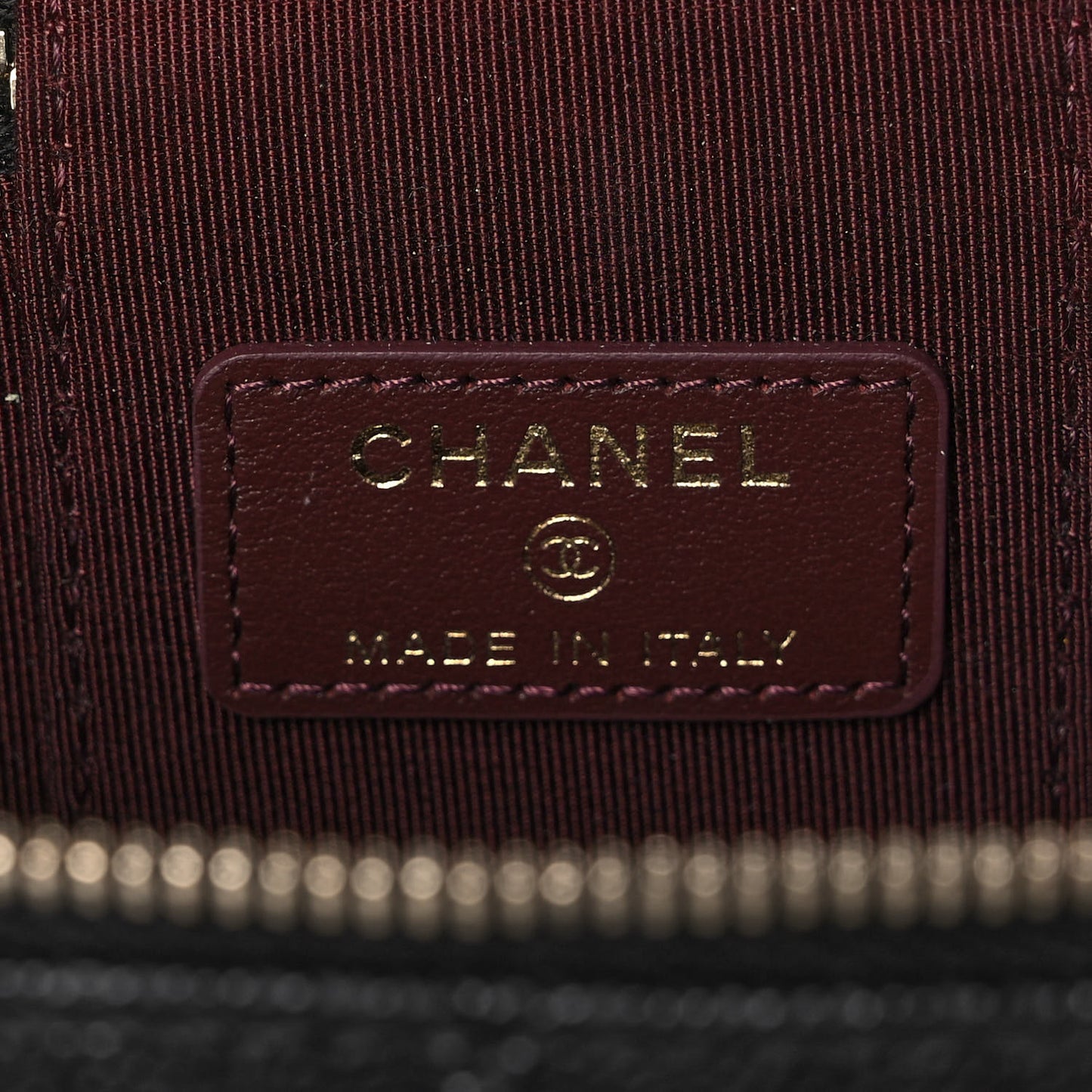 Caviar Quilted Mini Vanity Case With Chain Black