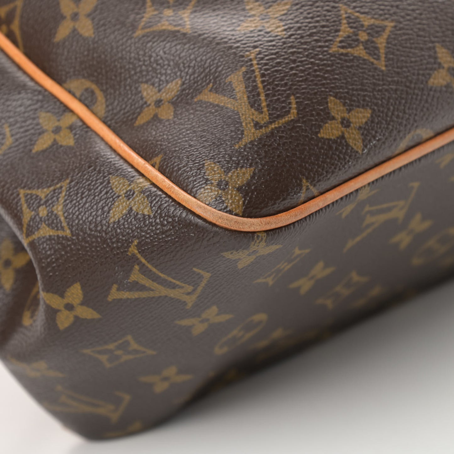 Monogram Batignolles Vertical