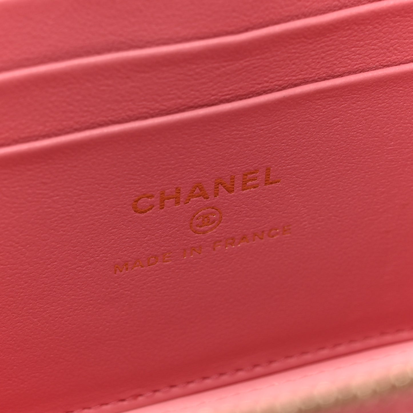 Lambskin Quilted Small Top Handle Vanity Case With Chain Pink