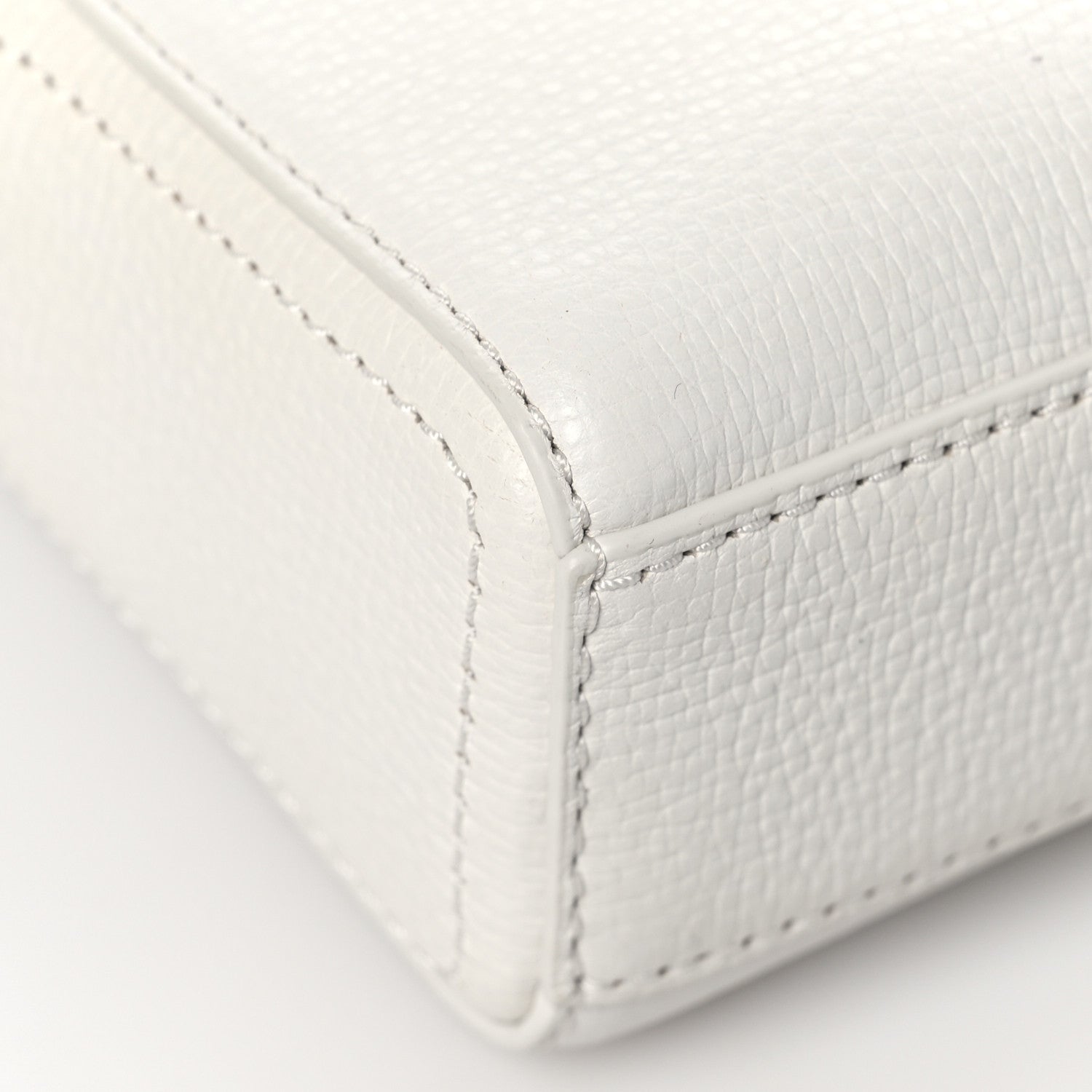 Marc Jacobs Calfskin Shutter Camera Crossbody Bag White 7 of 8