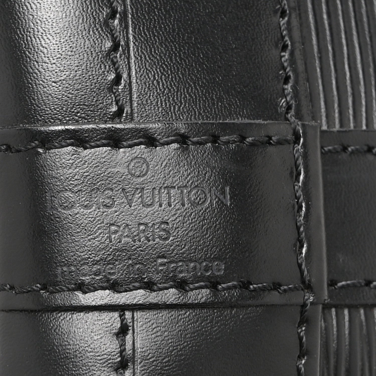 Louis Vuitton Epi Noe Black 6 of 10
