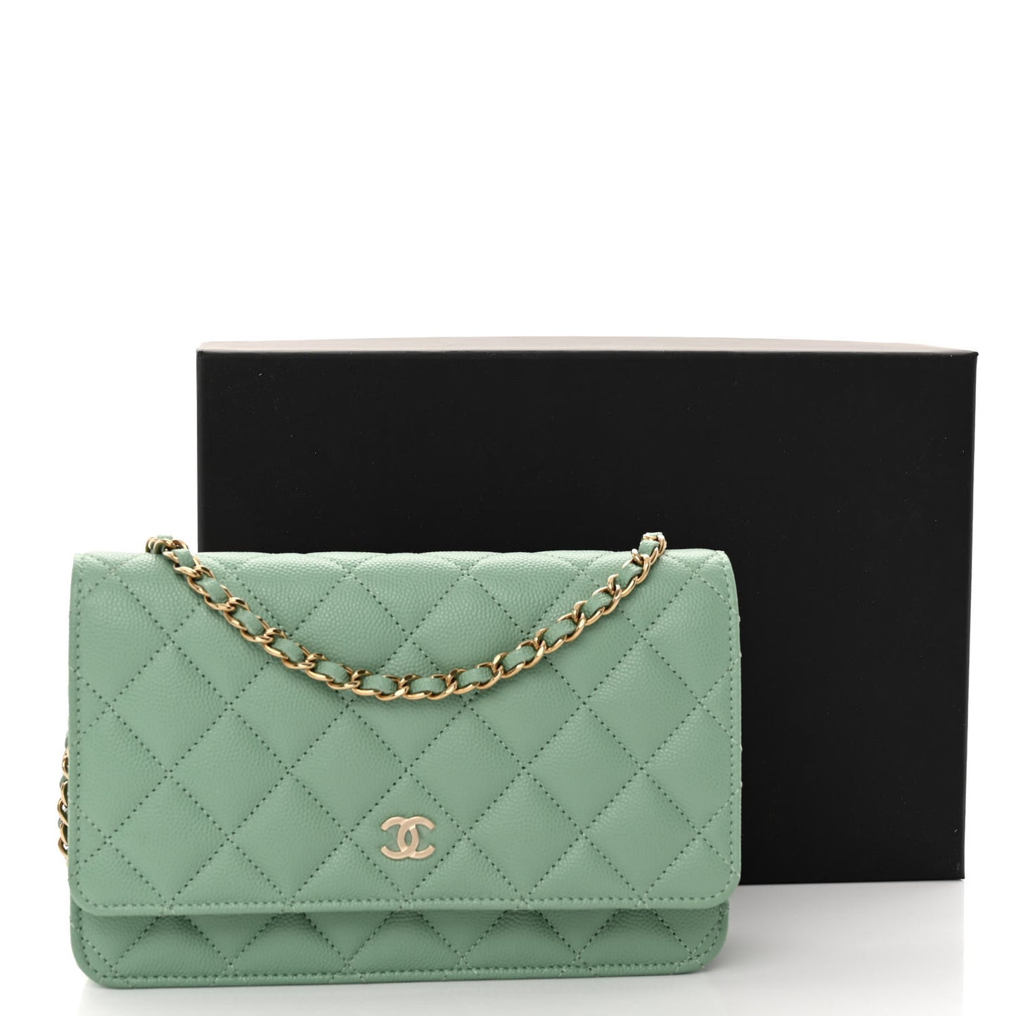Caviar Quilted Wallet on Chain WOC Light Green