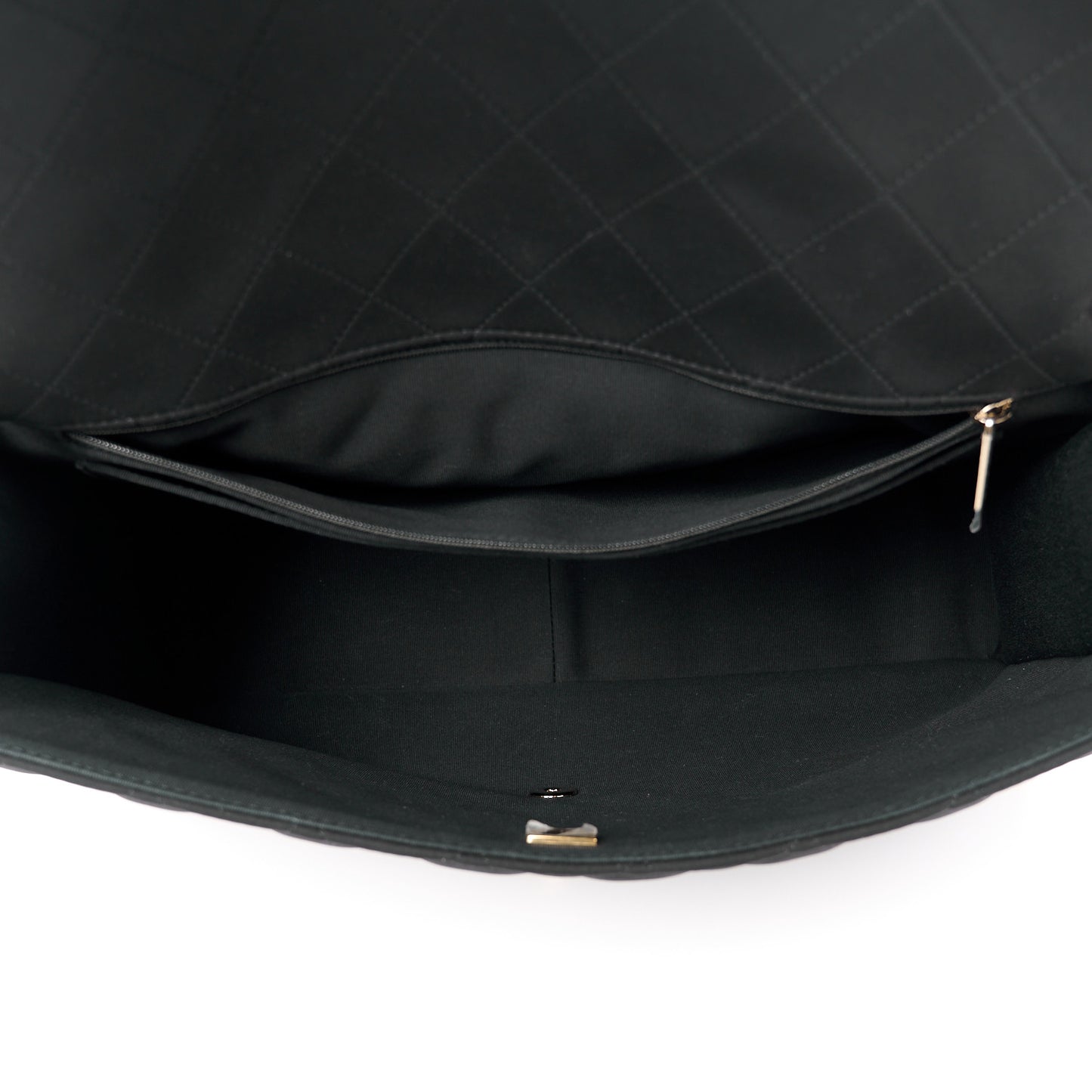 Neoprene Quilted XXL Travel Flap Bag Black