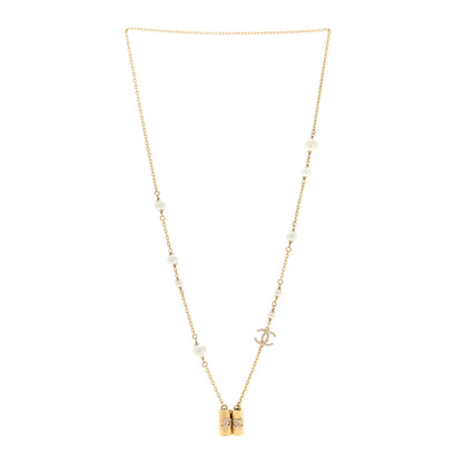 Chanel Crystal Pearl Airpod Necklace Gold 2 of 4