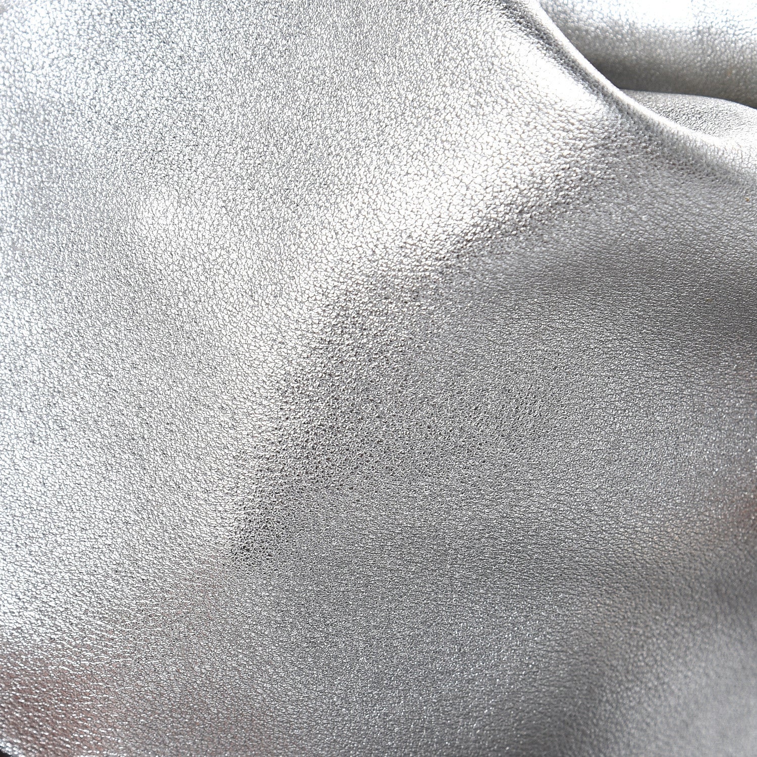 Gucci Metallic Calfskin Medium Indy Top Handle Hobo Silver 16 of 17