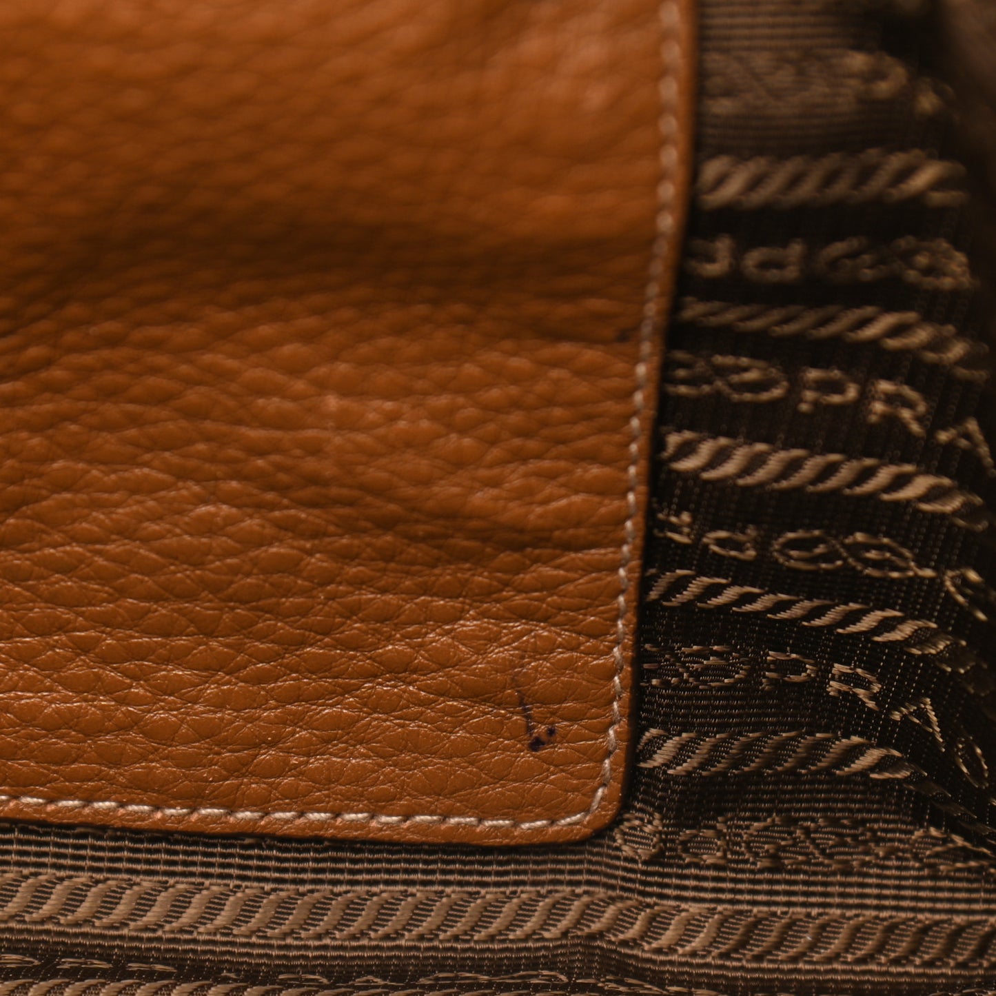 Vitello Daino Shopping Tote Cannella