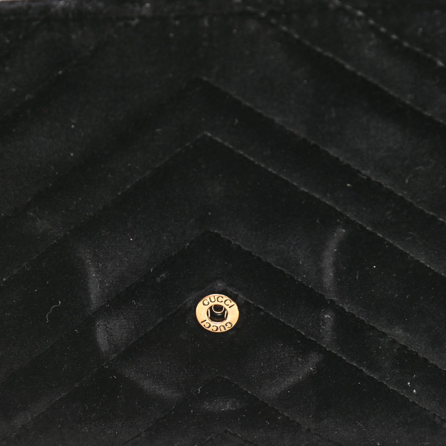 Velvet Matelasse GG Marmont Chain Wallet Black