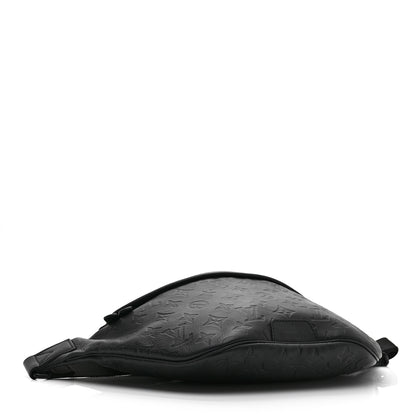 Louis Vuitton Calfskin Monogram Shadow Discovery Bumbag Black 4 of 9