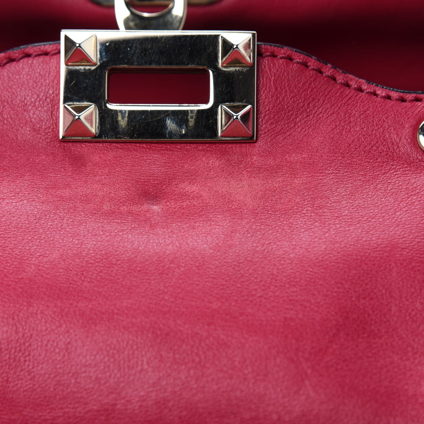 Vitello Small Rockstud Tote Cyclamin
