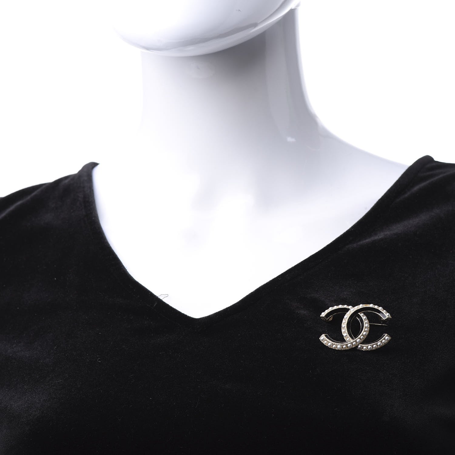 Chanel Pearl Enamel CC Brooch Black Gold 2 of 5