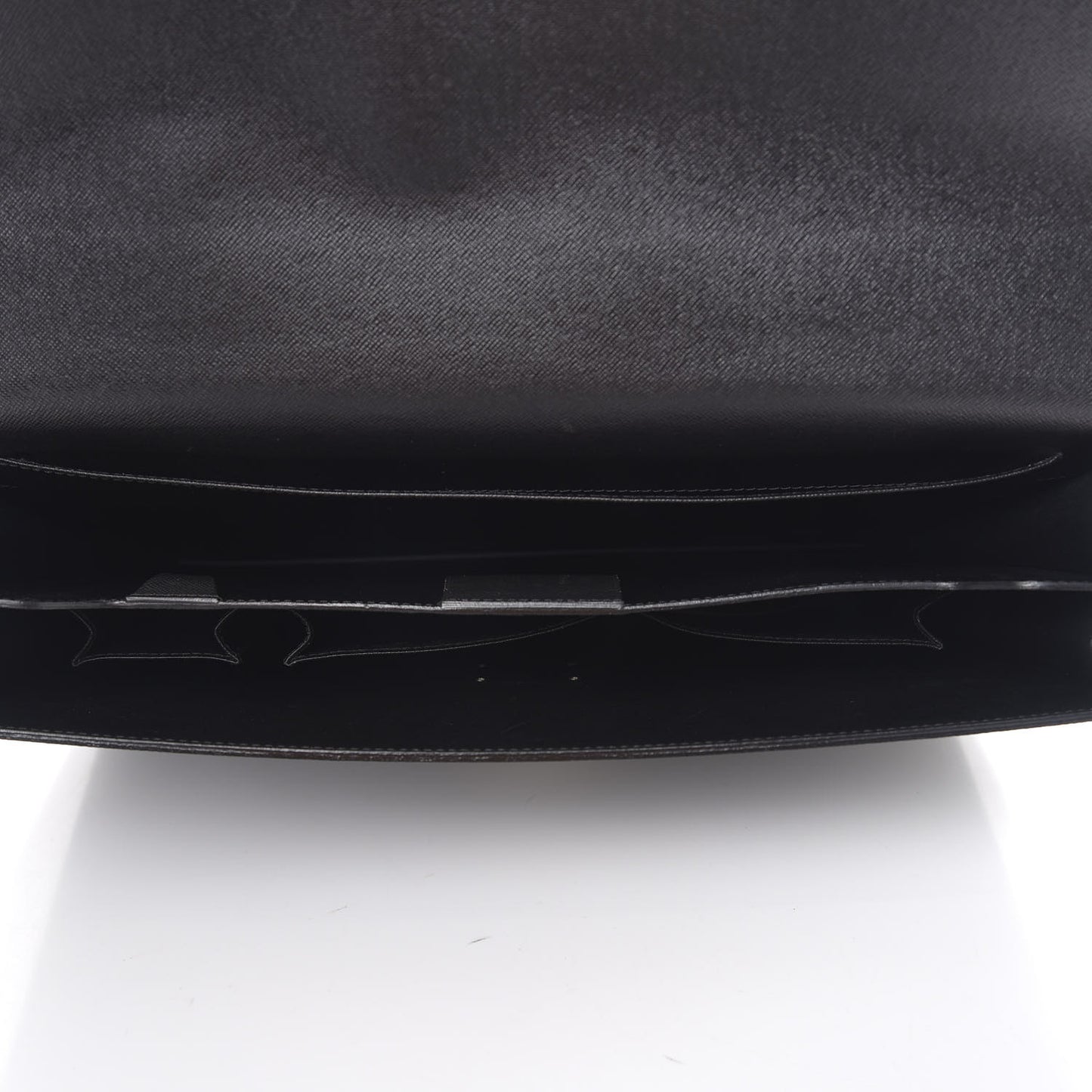 Taiga Robusto 2 Compartment Briefcase Black