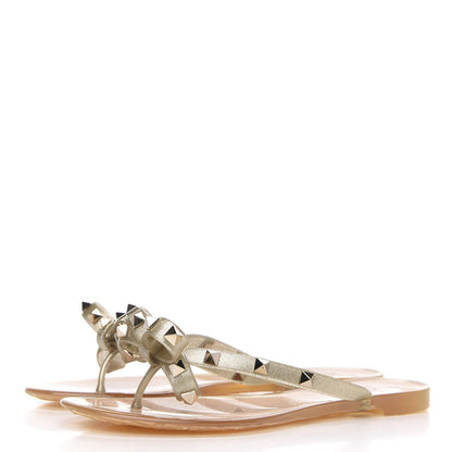 Valentino Garavani PVC Jelly Glitter Rockstud Bow Thong Sandals 36 Oro 3 of 8