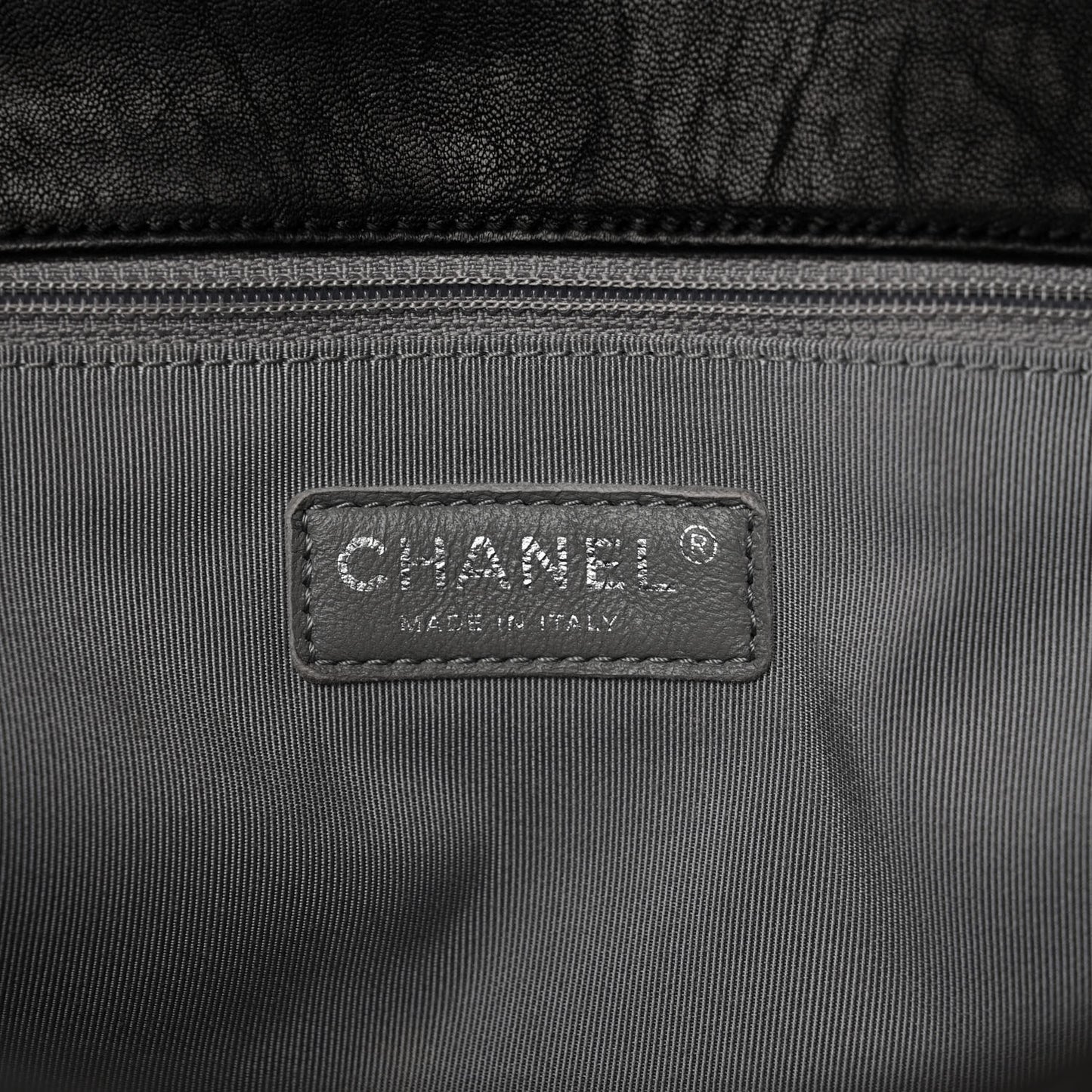 Washed Lambskin Quilted Maxi Chain Around Flap Black