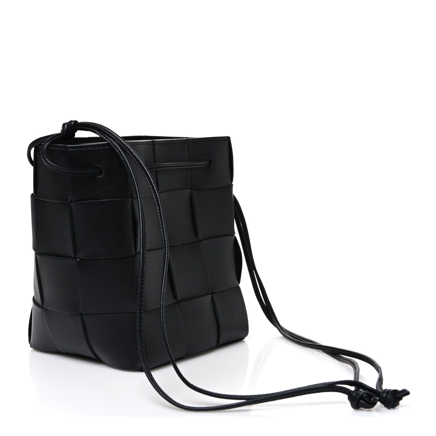 Bottega Veneta Nappa Maxi Intrecciato Cassette Bucket Bag Black 3 of 9