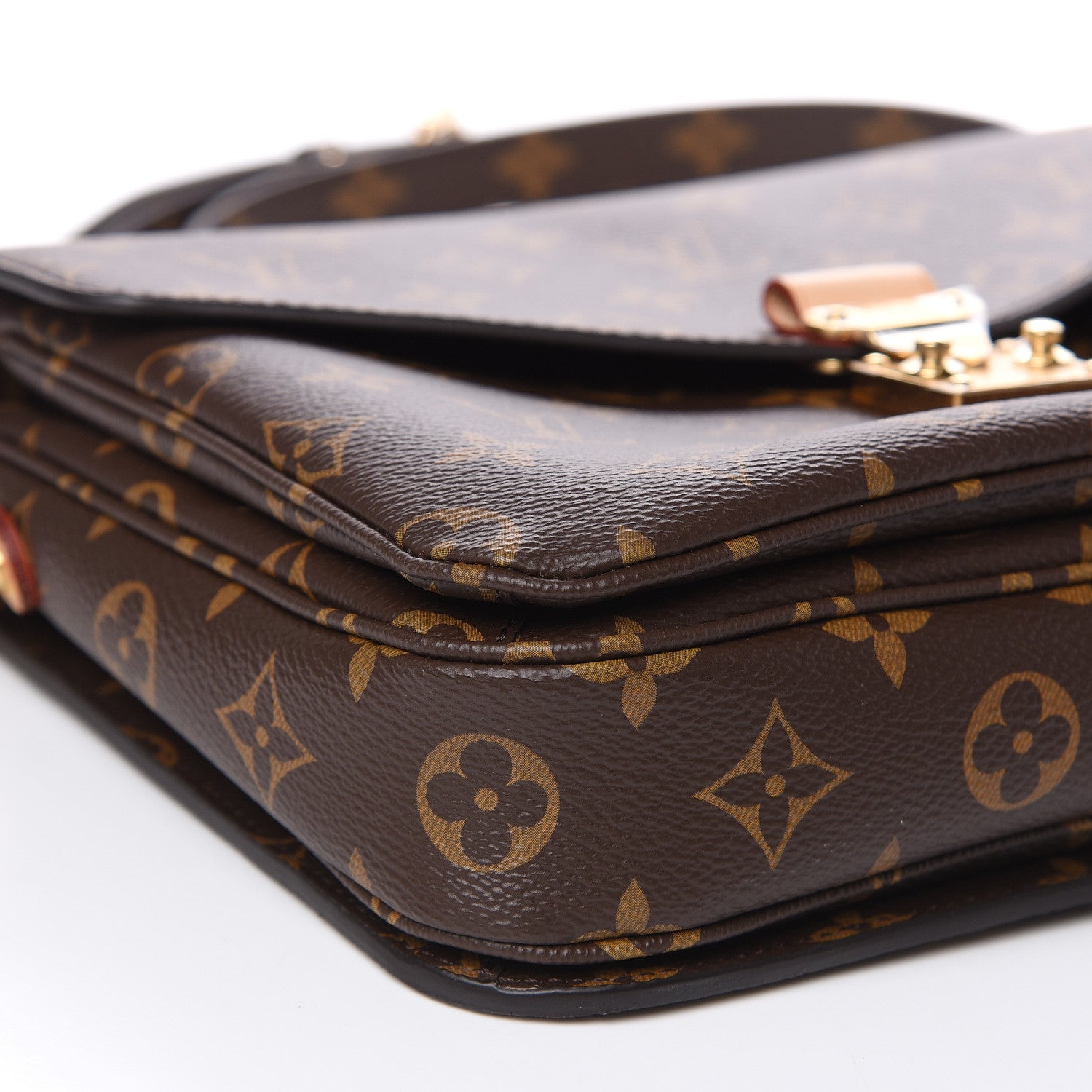 Louis Vuitton Monogram Pochette Metis 7 of 9