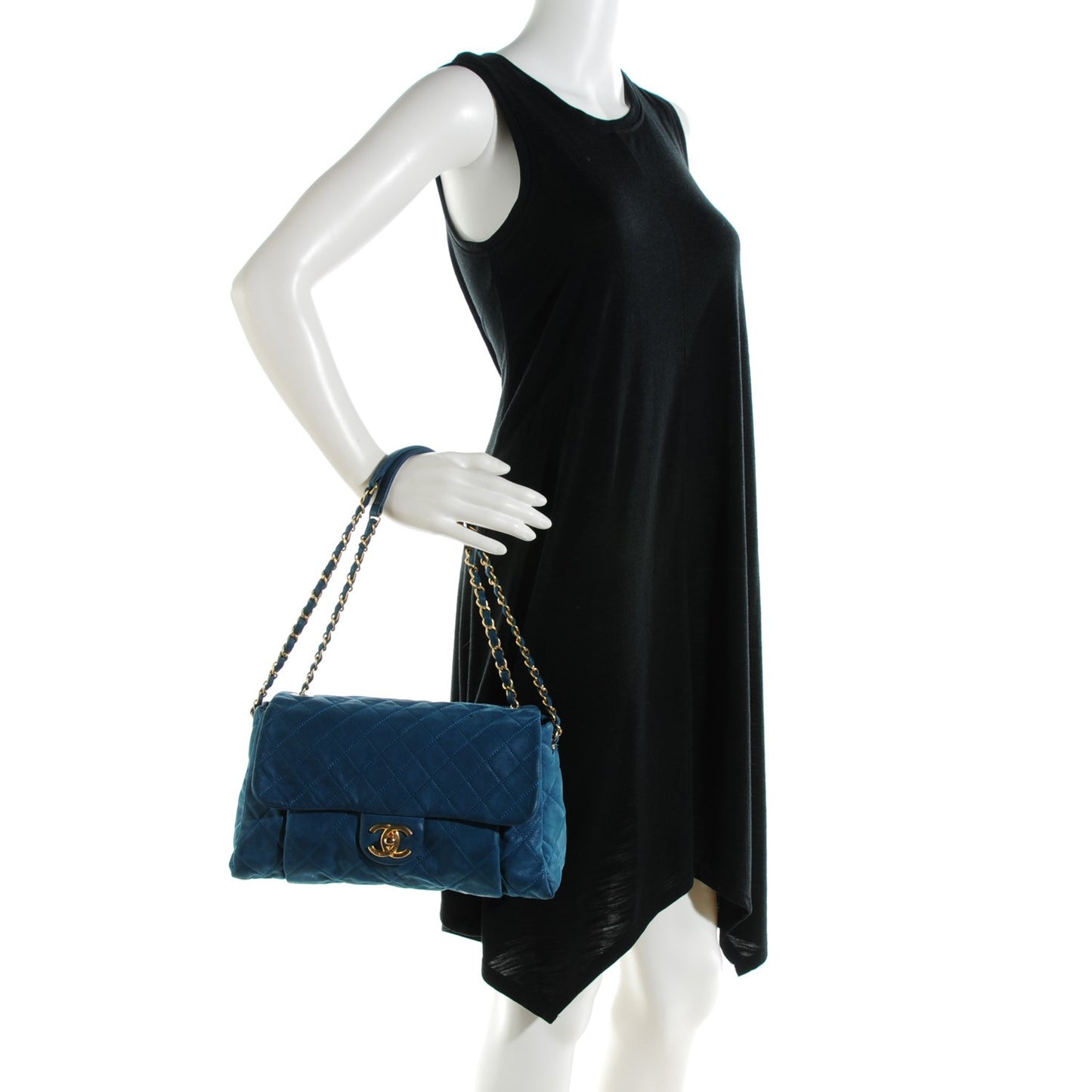 Iridescent Calfskin Large Chic Quilt Flap Blue