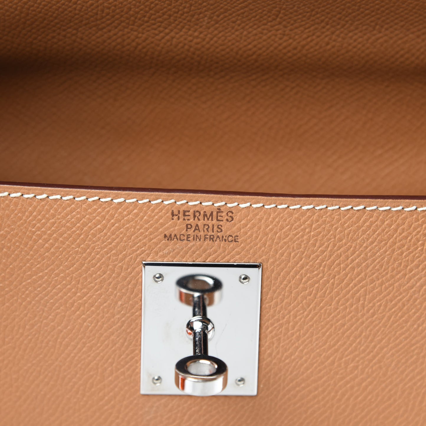 Epsom Kelly Sellier 32 Naturelle