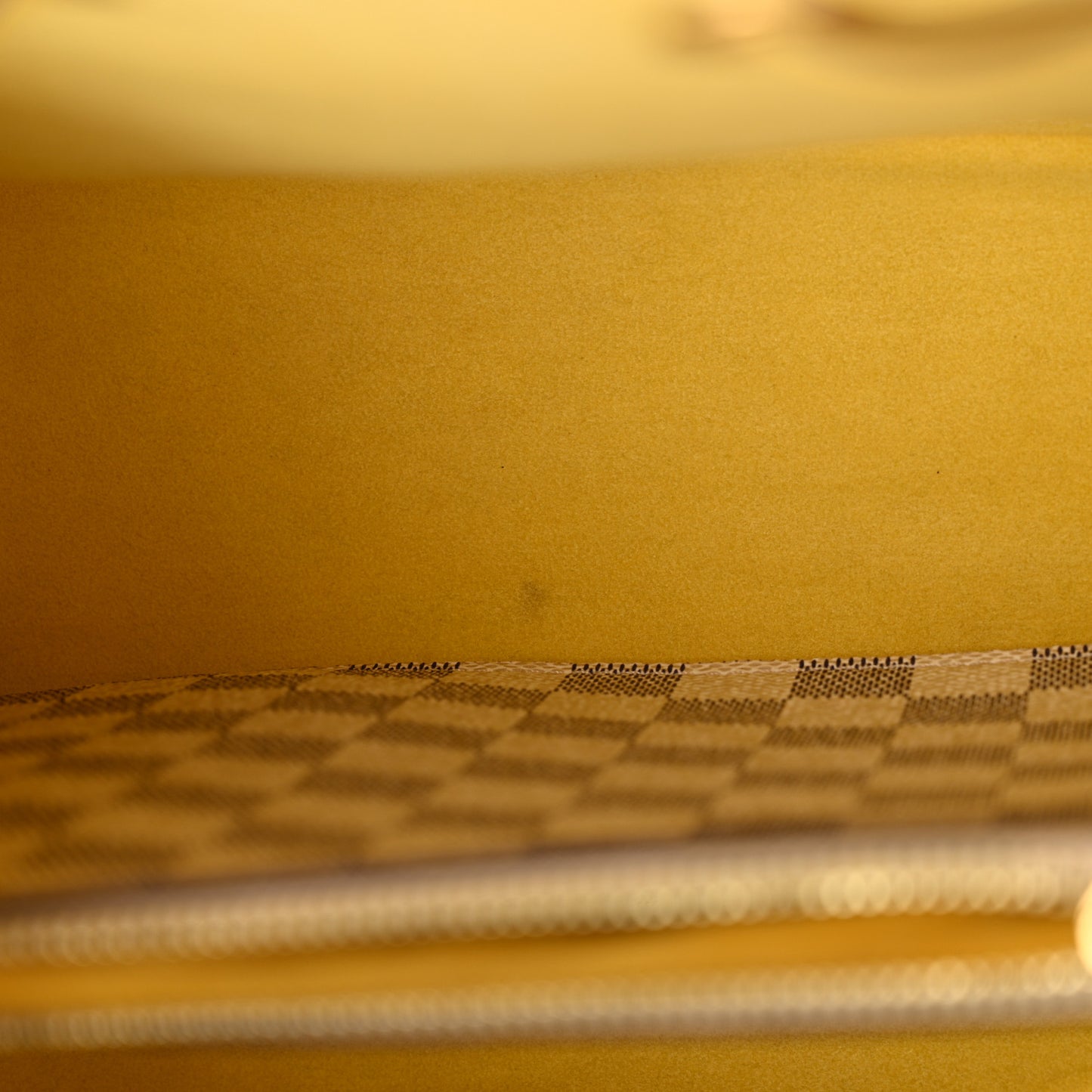 Damier Azur Neonoe MM Pineapple