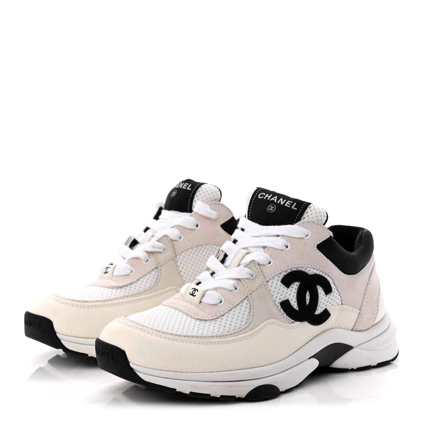 Mesh Suede Calfskin Grained Calfskin Womens CC Sneakers 37.5 White Black