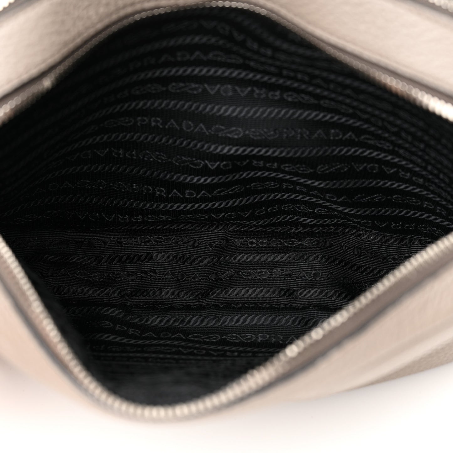 Vitello Daino Soft Camera Crossbody Argilla