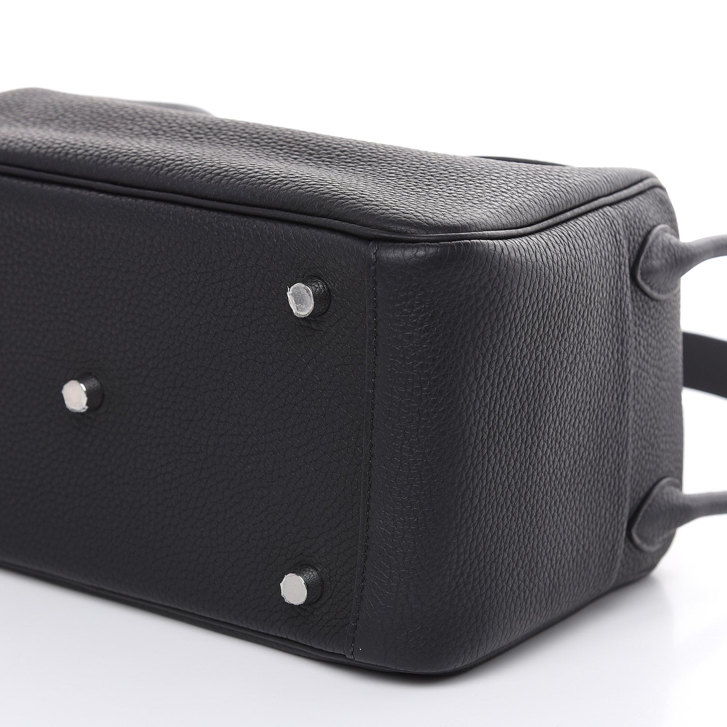 Hermes Taurillon Clemence Lindy 26 Black 8 of 10
