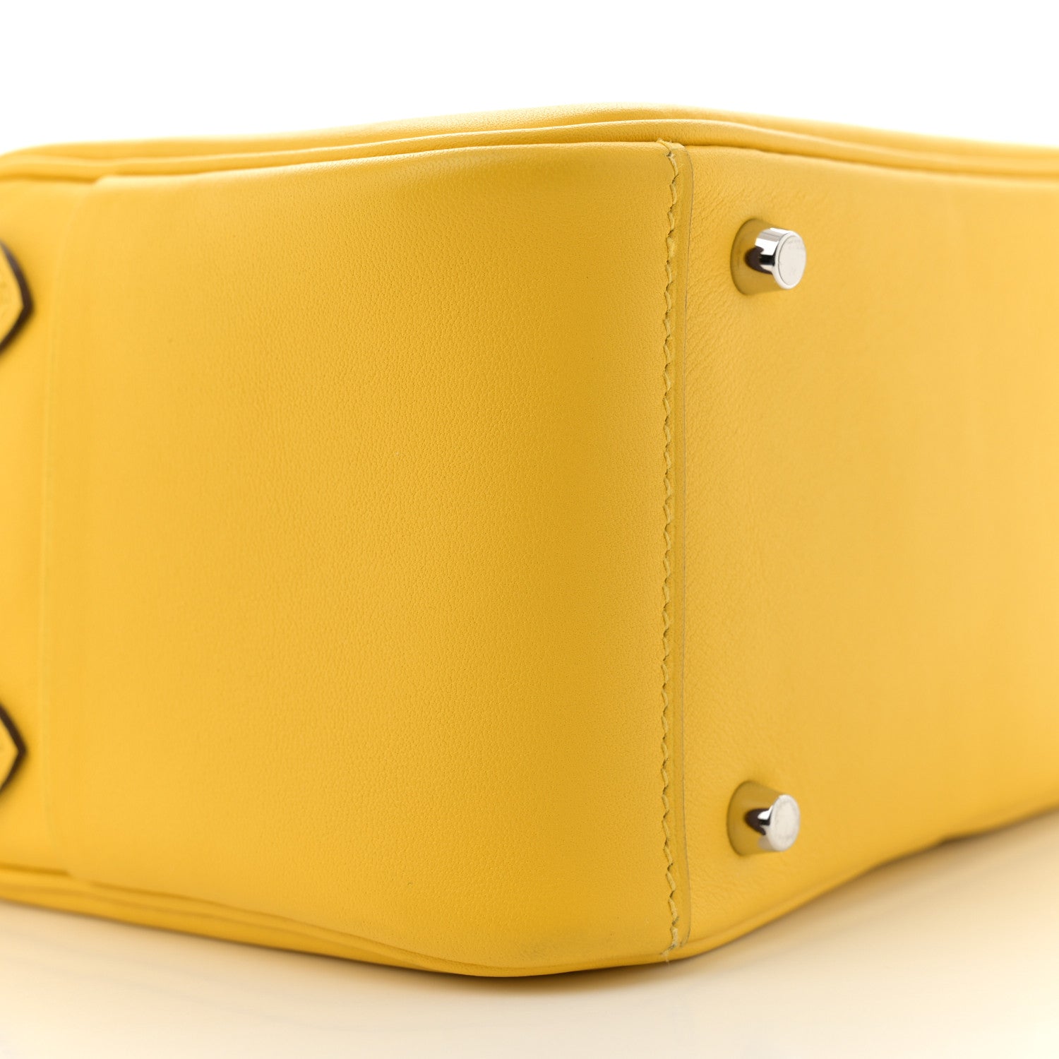 Hermes Swift Mini Lindy 20 Jaune De Naples 9 of 11