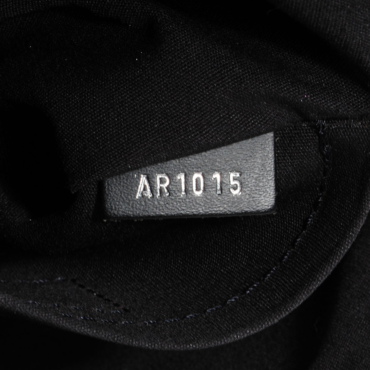 Louis Vuitton Epi Segur Pochette Black 8 of 8